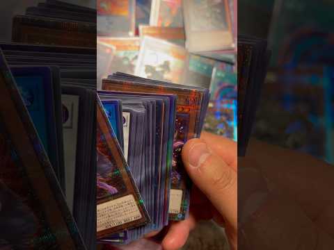 【遊戯王】 神引きの瞬間！！最新弾のクォーターセンチュリークロニクルを3カートン開封したら、、、